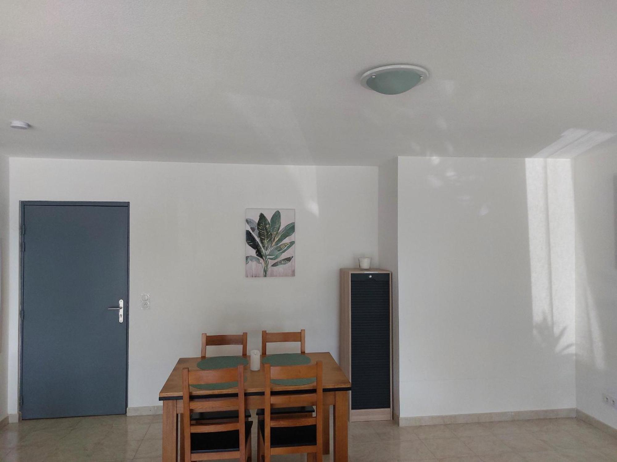 Nouvel Location D'Un Bel Appart T2 Climatise Et Meuble Au Rdch Avec Piscine Dans Residence Les Melody Santa-Maria-Poggio  Exterior photo